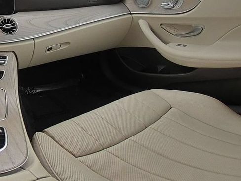 Used 2020 Mercedes-Benz E 450 4MATIC Coupe image 37