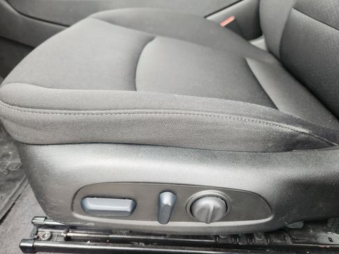 Used 2024 Chevrolet Malibu LT image 18