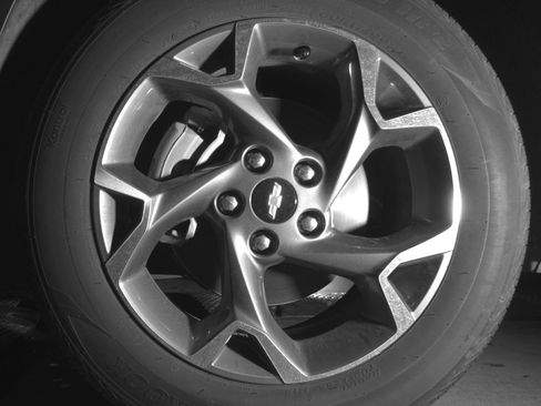 Used 2025 Chevrolet Trax LT FWD image 12