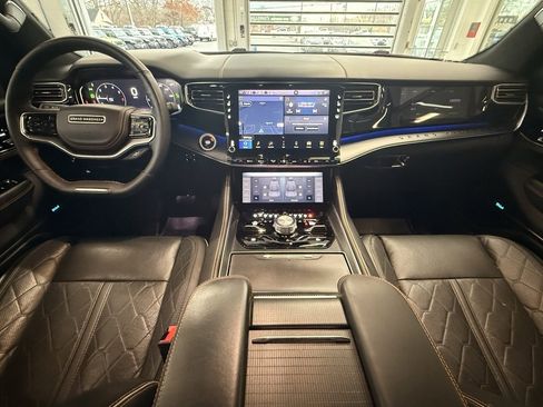 Used 2024 Jeep Grand Wagoneer Series III w/ Quick Order Packagew 28T image 36