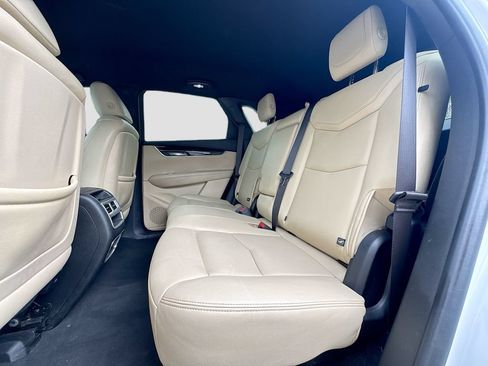 Used 2019 Cadillac XT5 FWD image 25