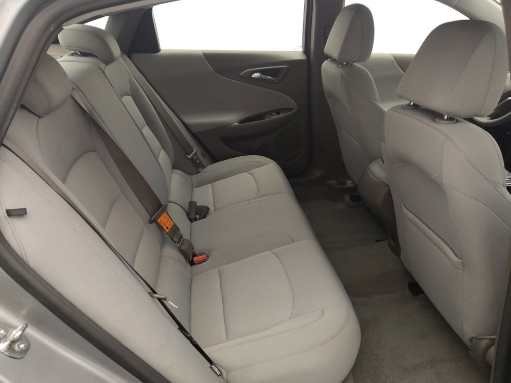 Used 2023 Chevrolet Malibu LS FWD image 19