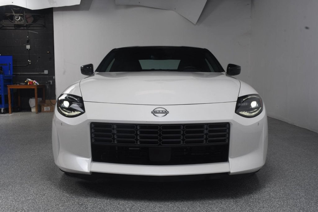 Used 2025 Nissan Z Performance w/ Floor Mat Package RWD image 12