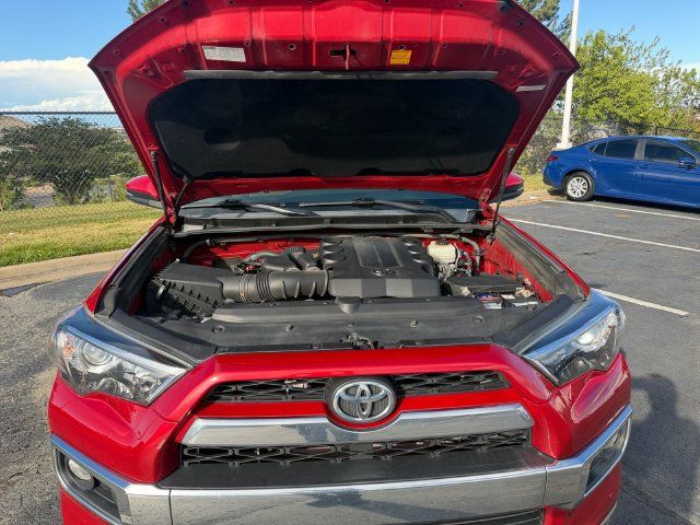 Used 2015 Toyota 4Runner Limited AWD/4WD image 20