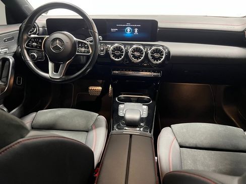 Used 2023 Mercedes-Benz CLA 250 4MATIC image 29