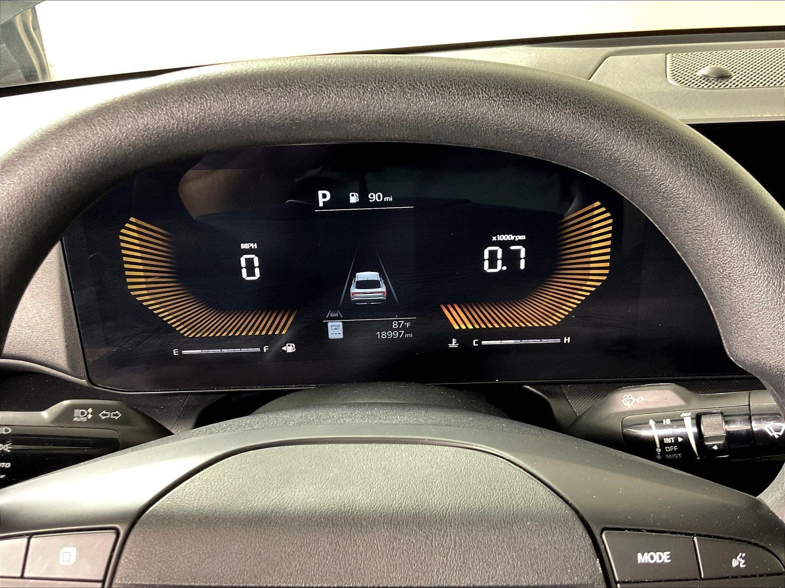 Used 2025 Kia K4 FWD image 14
