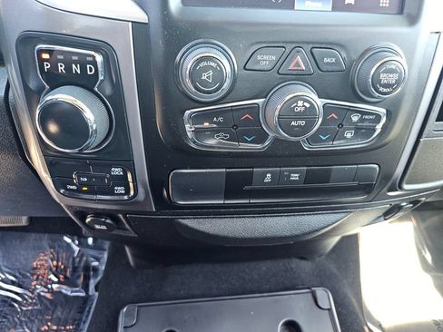 Used 2023 RAM 1500 Classic SLT w/ Electronics Group AWD/4WD image 29