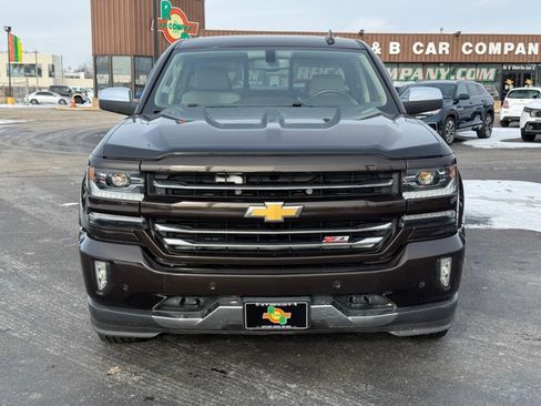 Used 2018 Chevrolet Silverado 1500 LTZ Z71 image 3