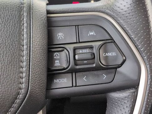 Certified 2025 Toyota 4Runner SR5 RWD image 24