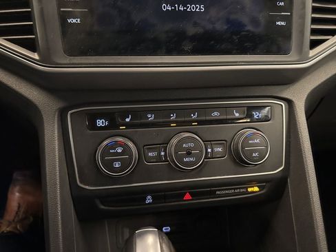 Used 2021 Volkswagen Atlas SE w/ Panoramic Sunroof Package image 26