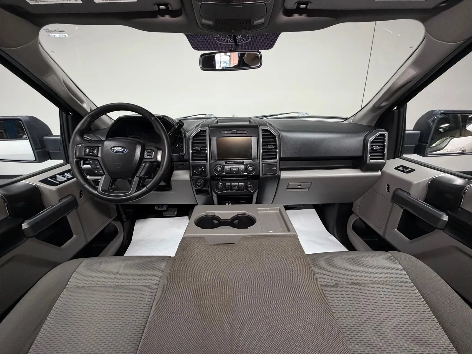 Used 2017 Ford F150 XLT w/ Equipment Group 302A Luxury RWD image 18