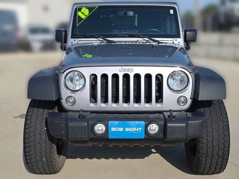 Used 2015 Jeep Wrangler Unlimited Sport w/ Quick Order Package 24S AWD/4WD image 8