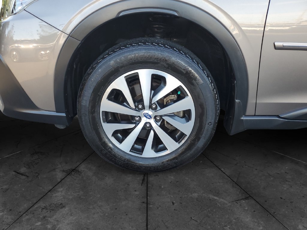 Used 2021 Subaru Outback Premium AWD/4WD image 14