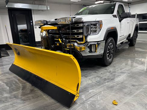 Used 2020 GMC Sierra 2500 SLE w/ SLE Convenience Package image 5