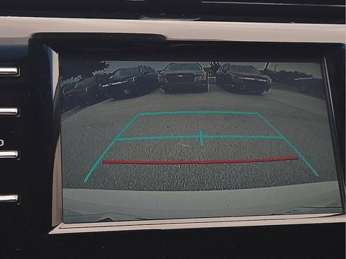 Used 2019 Toyota Camry LE FWD image 14
