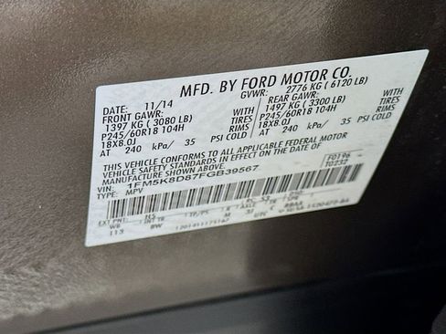 Used 2015 Ford Explorer XLT w/ Equipment Group 201B image 32