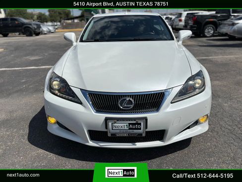 Used 2011 Lexus IS 350C image 9