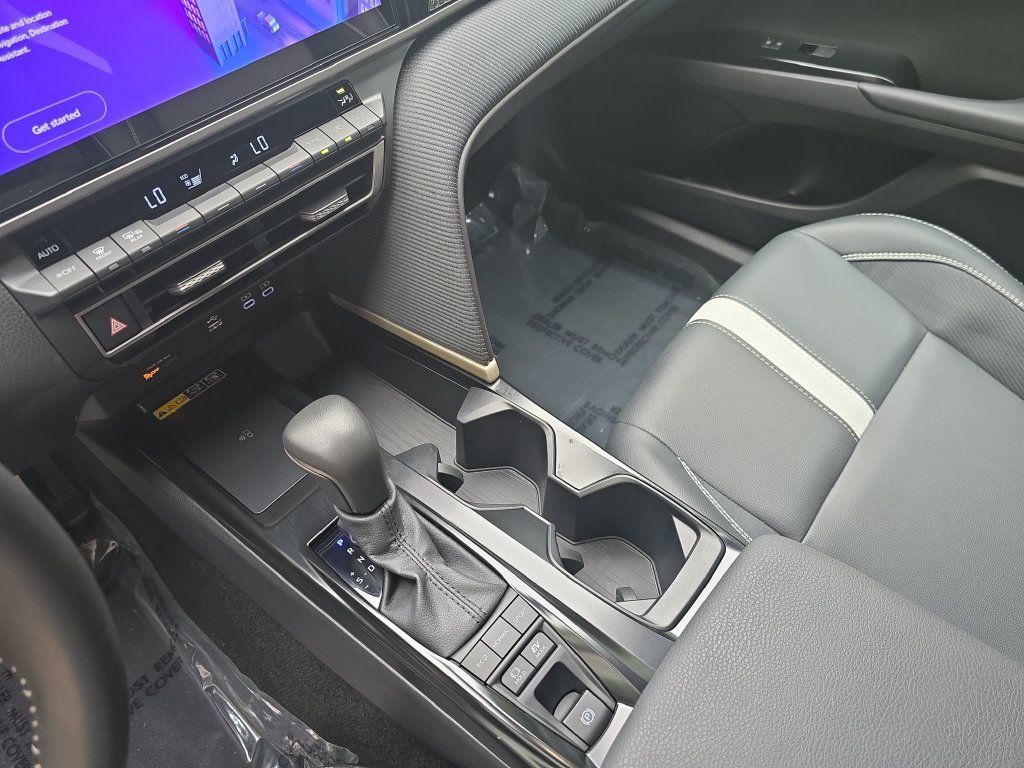 Used 2026 Toyota Camry SE w/ Multimedia Upgrade Package FWD image 26