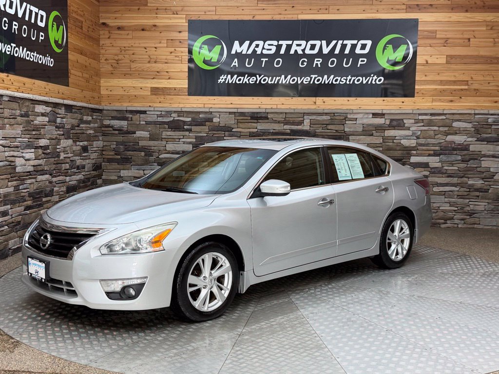 Used 2015 Nissan Altima 2.5 SV w/ Convenience Package FWD image 9