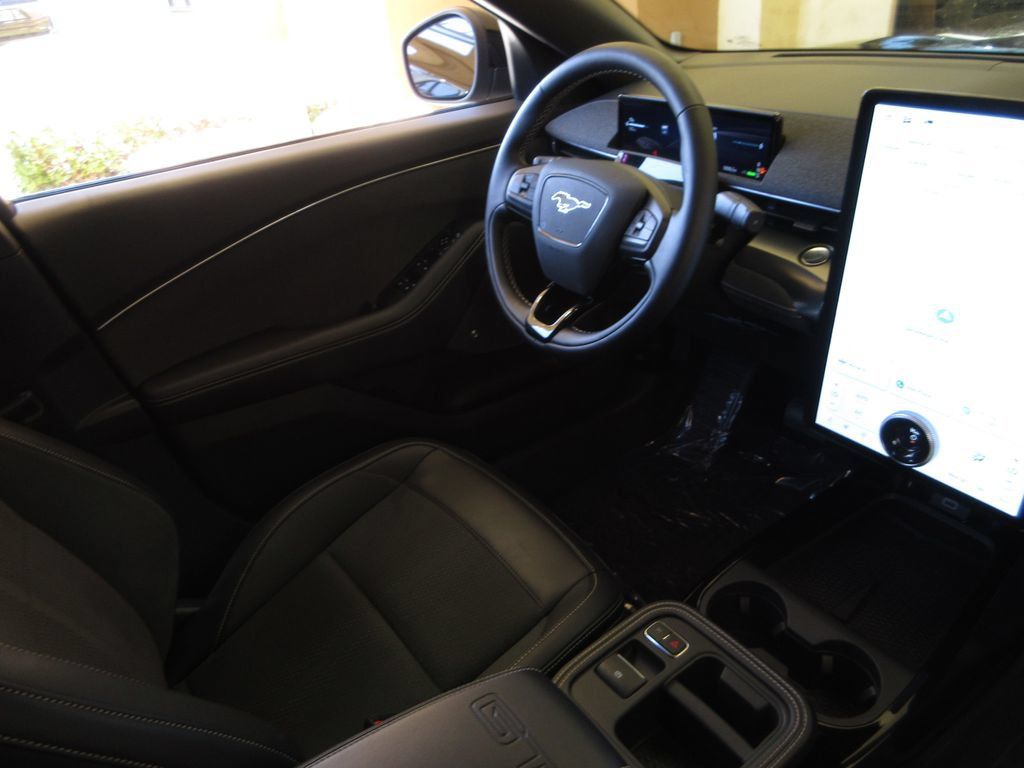 Certified 2025 Ford Mustang Mach-E GT AWD/4WD image 21