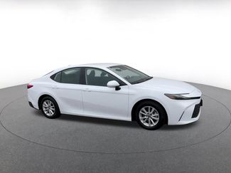 Used 2025 Toyota Camry LE video 2