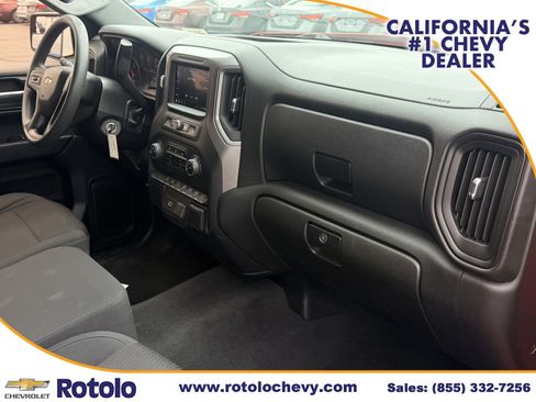 Used 2020 Chevrolet Silverado 1500 Custom w/ Custom Value Package RWD image 7