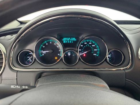 Used 2017 Buick Enclave Premium image 25