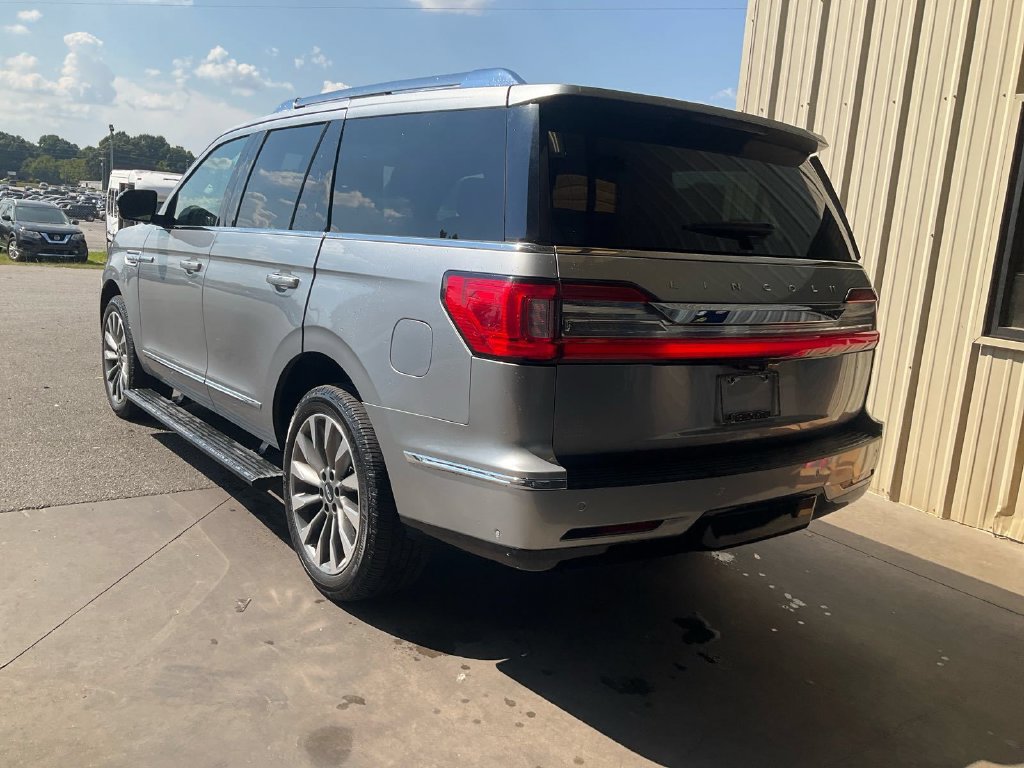 Used 2020 Lincoln Navigator Reserve w/ Luxury Package AWD/4WD image 4