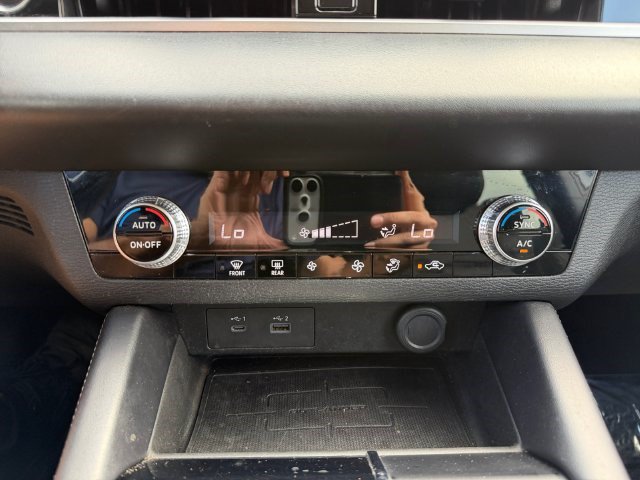 Used 2022 Mitsubishi Outlander ES FWD image 29