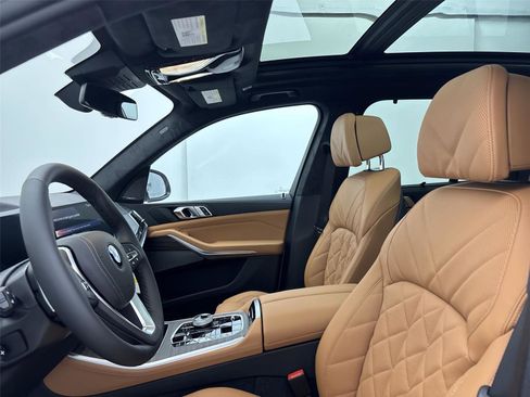 New 2026 BMW X5 xDrive50e w/ Executive Package image 24