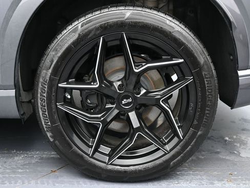 Used 2023 Lexus RX 500h F Sport w/ Accessory Package (Z1) image 12