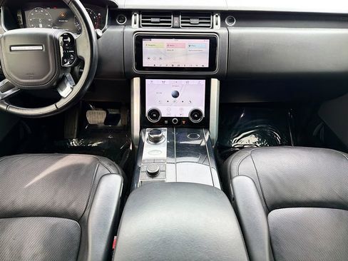 Used 2019 Land Rover Range Rover HSE image 19