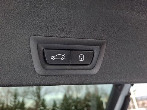 Used 2025 BMW X6 M60i image 29