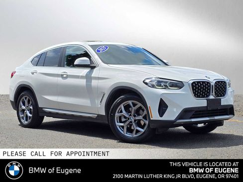 Used 2025 BMW X4 xDrive30i AWD/4WD image 1