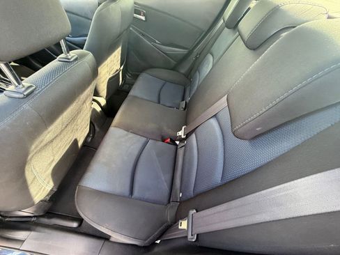 Used 2017 Toyota Yaris iA image 29