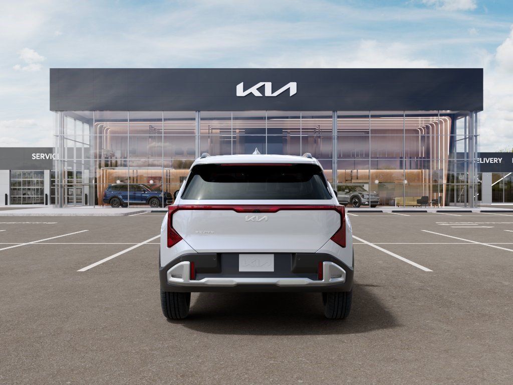 New 2027 Kia Seltos EX FWD image 5