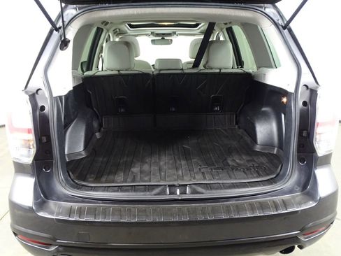 Used 2017 Subaru Forester 2.5i Limited w/ Protection Package #2 image 10