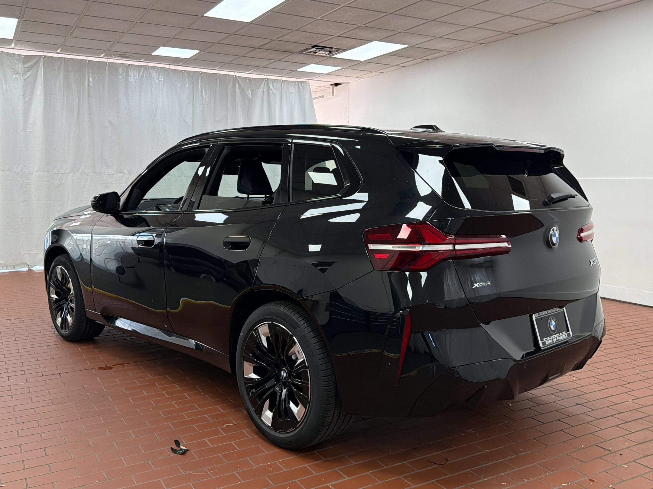 Used 2026 BMW X3 xDrive30i w/ Premium Package AWD/4WD image 3