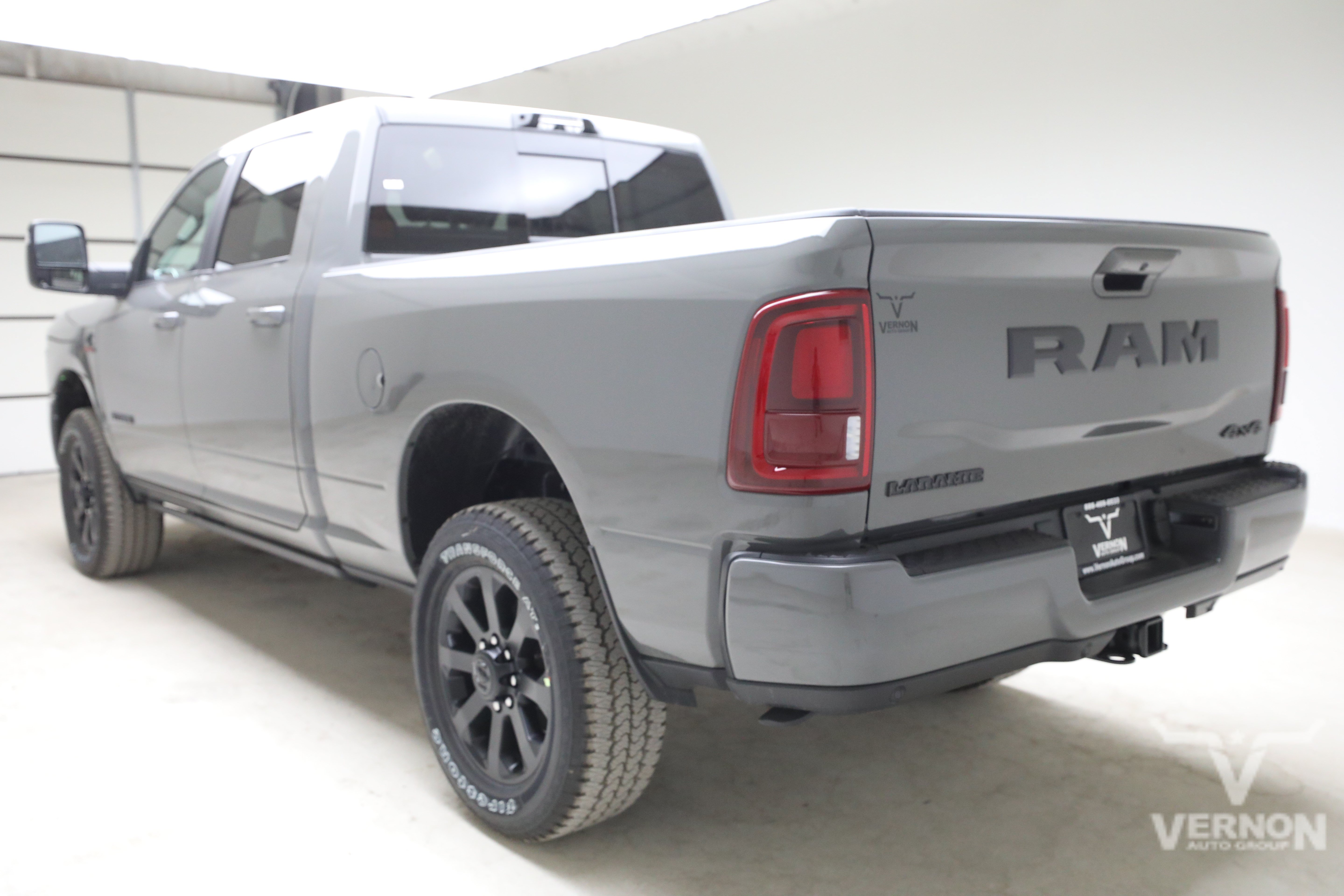 New 2027 RAM 3500 Laramie AWD/4WD image 3