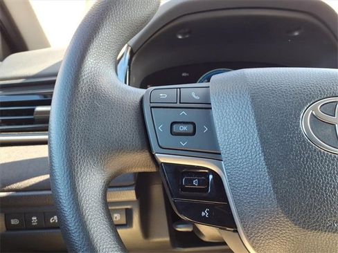 Certified 2025 Toyota Camry LE image 15