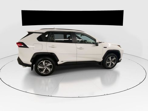 Used 2023 Toyota RAV4 SE w/ Weather & Moonroof Package AWD/4WD image 12