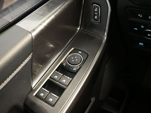 Used 2022 Ford F150 XLT w/ Equipment Group 302A High image 25