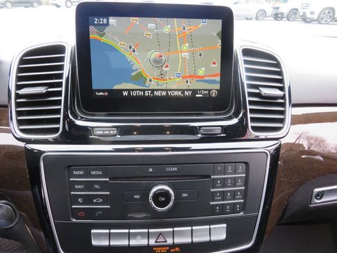 Used 2016 Mercedes-Benz GLE 350 4MATIC image 17