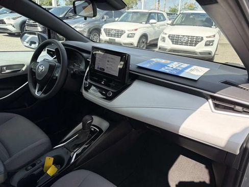 Certified 2024 Toyota Corolla SE FWD image 17