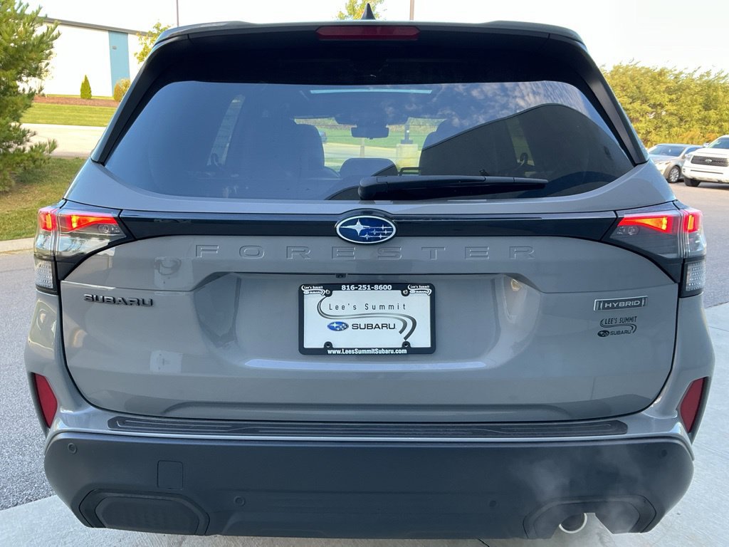 New 2026 Subaru Forester Touring AWD/4WD image 15