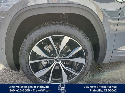 New 2026 Volkswagen Atlas SEL Premium R-Line image 7