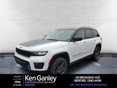 Used 2024 Jeep Grand Cherokee Trailhawk w/ Advanced Protech Group II