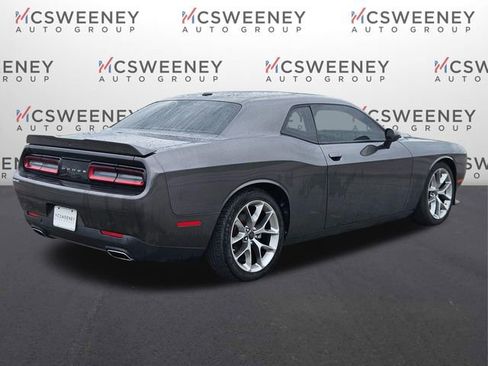 Used 2022 Dodge Challenger GT RWD image 5