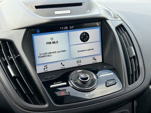 Used 2017 Ford Escape Titanium AWD/4WD image 17