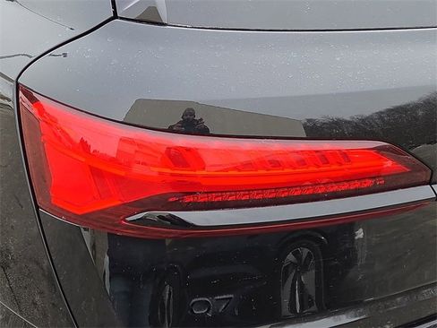 Certified 2025 Audi Q7 3.0T Prestige w/ Prestige Package image 10